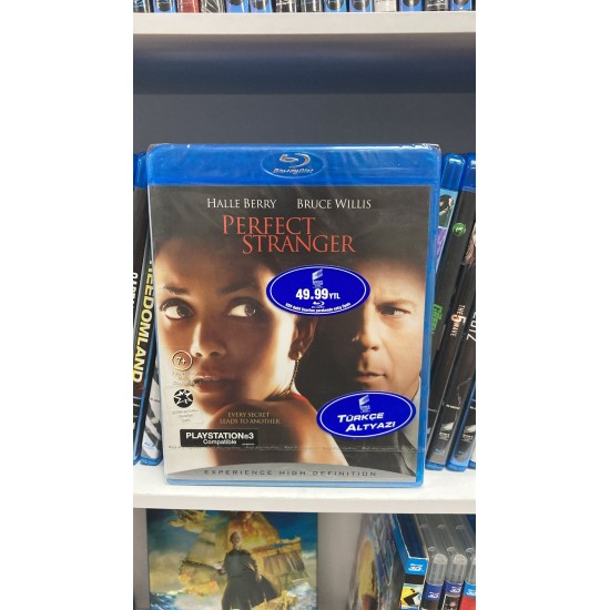 KUSURSUZ YABANCI BLU RAY KUSURSUZ YABANCI BLU RAY